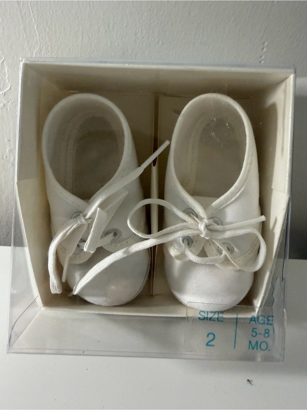 New in Box Nursery Rhyme White lace up christening baptism infant shoes size 2